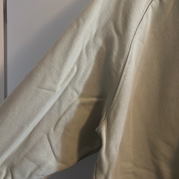 ⭐️NEW⭐️Heavy sweatshirt - Picture 3 of 5